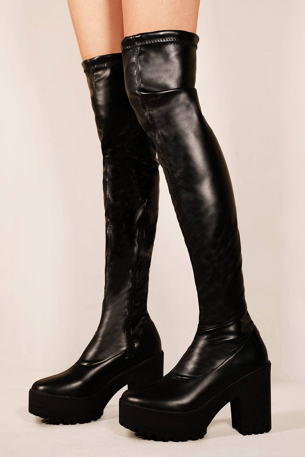 IRIS CHUNKY PLATFORM HEEL KNEE HIGH BOOTS IN BLACK PU