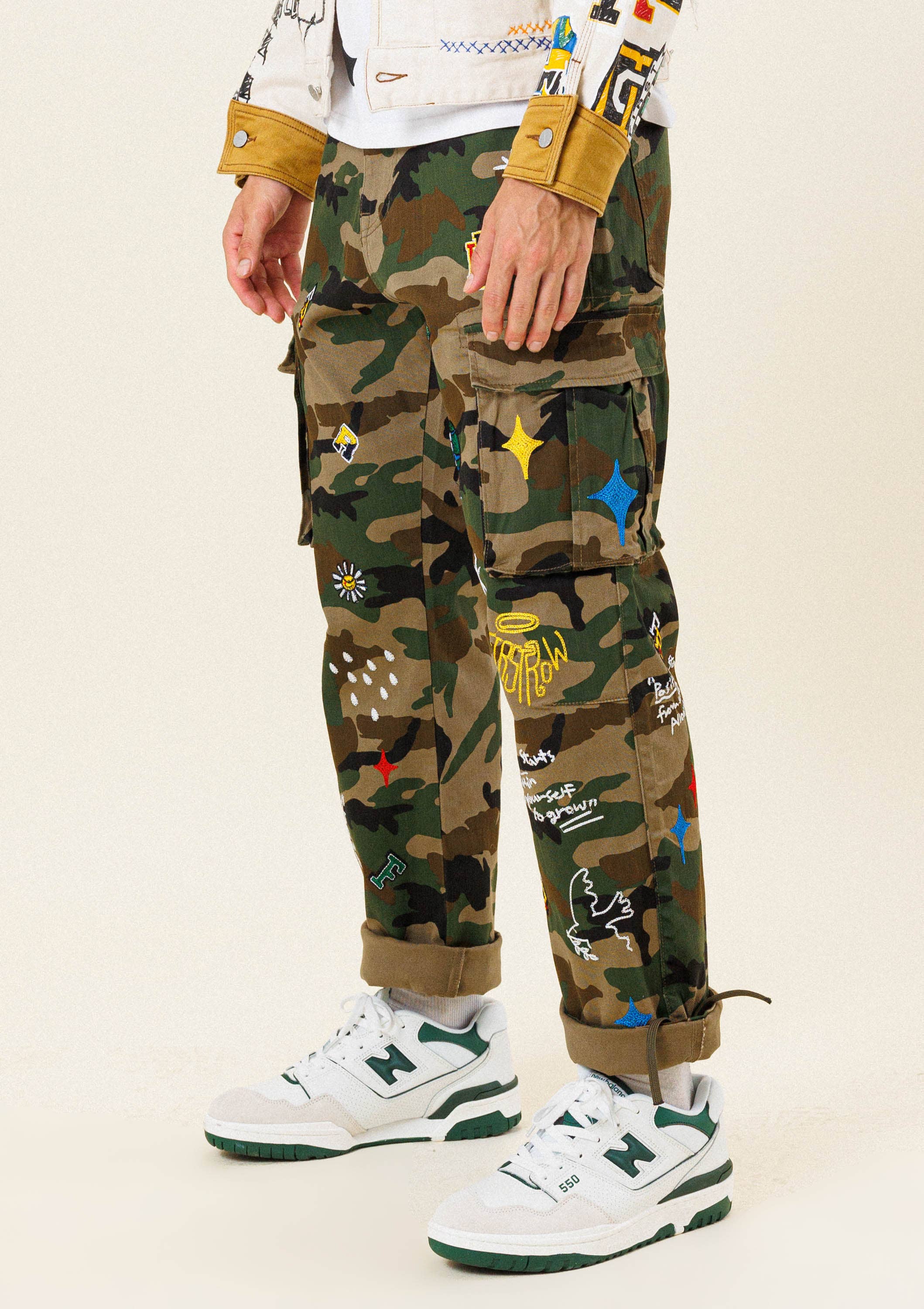 ALL OVER EMBROIDERE  LOOSE FIT CARGO  PANTS