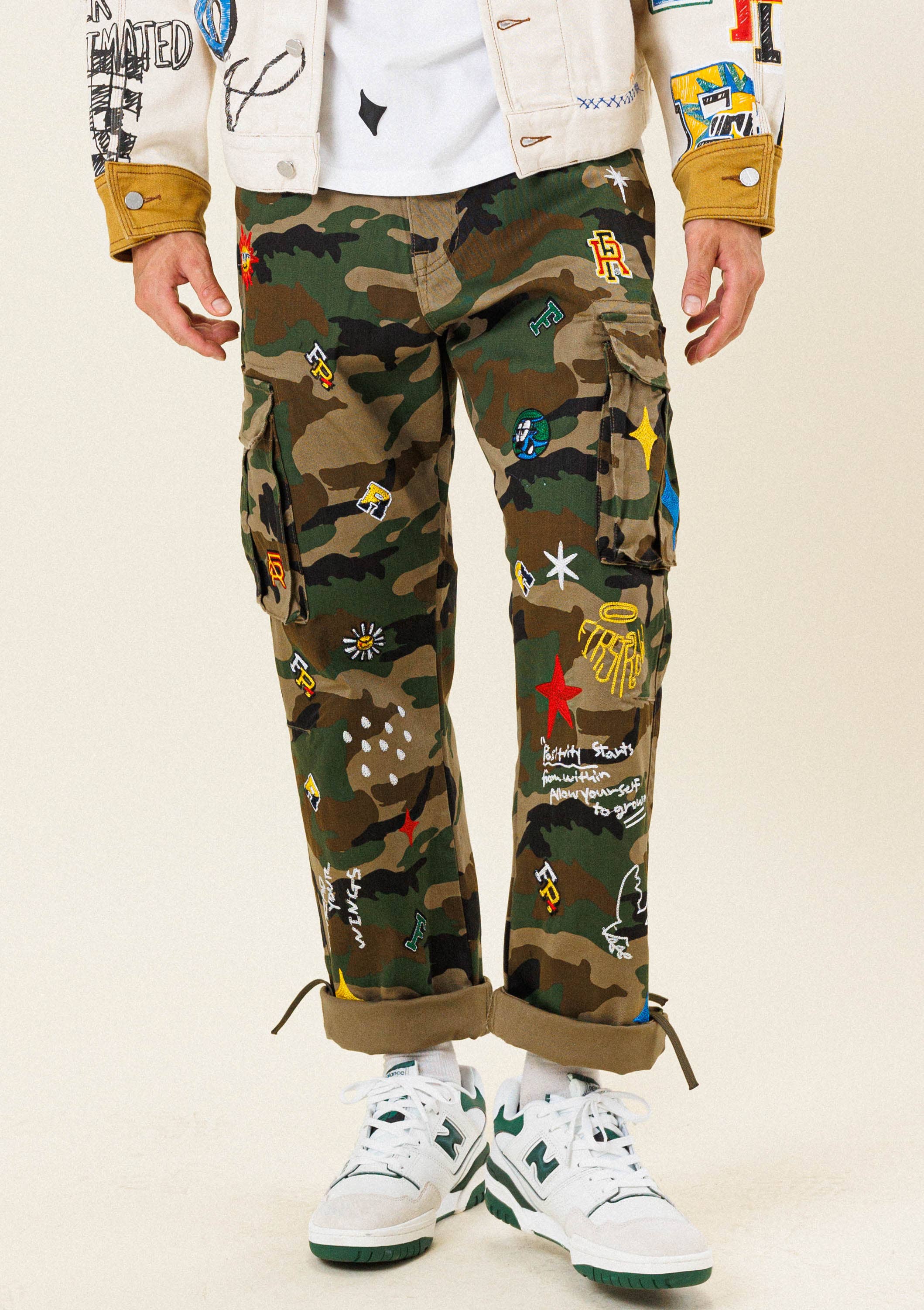 ALL OVER EMBROIDERE  LOOSE FIT CARGO  PANTS