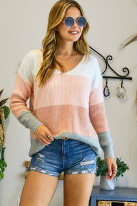 CESW2197 - COLOR BLOCK FUZZY KNIT SWEATER